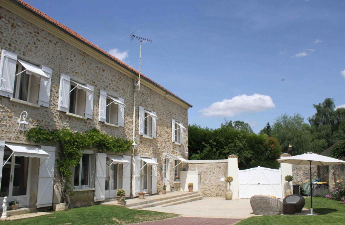 Chambres A La Maison Hermitage Aincourt Extérieur photo