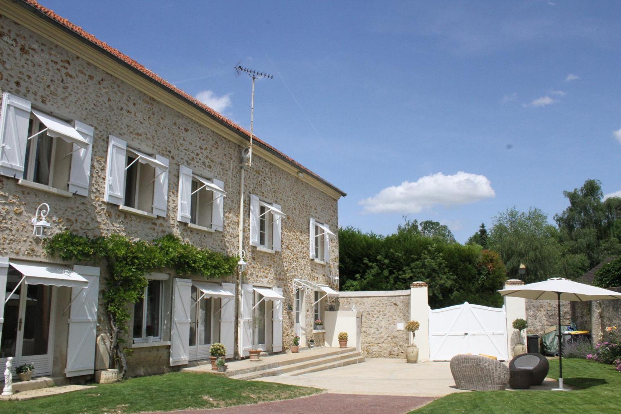 Chambres A La Maison Hermitage Aincourt Extérieur photo