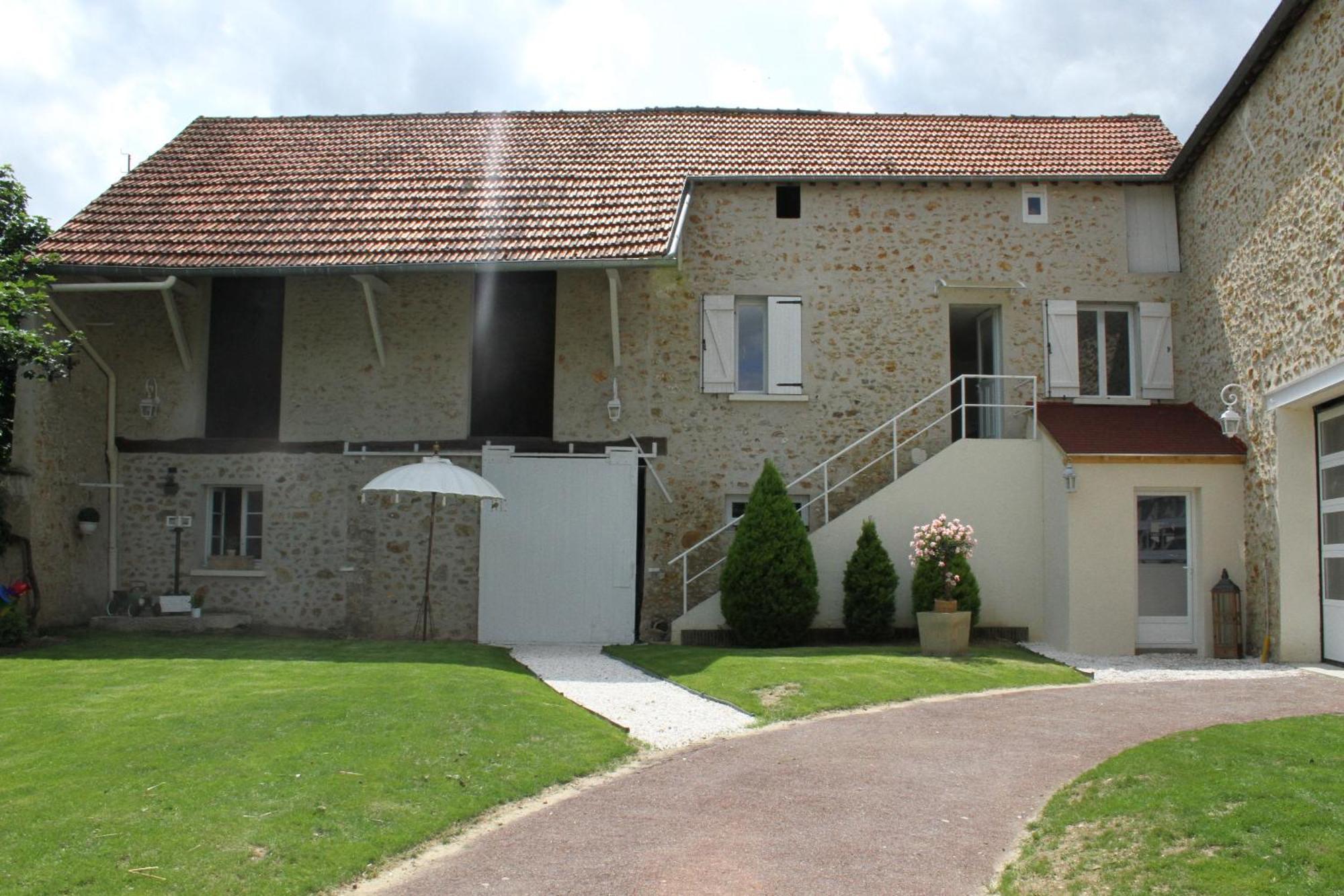 Chambres A La Maison Hermitage Aincourt Extérieur photo